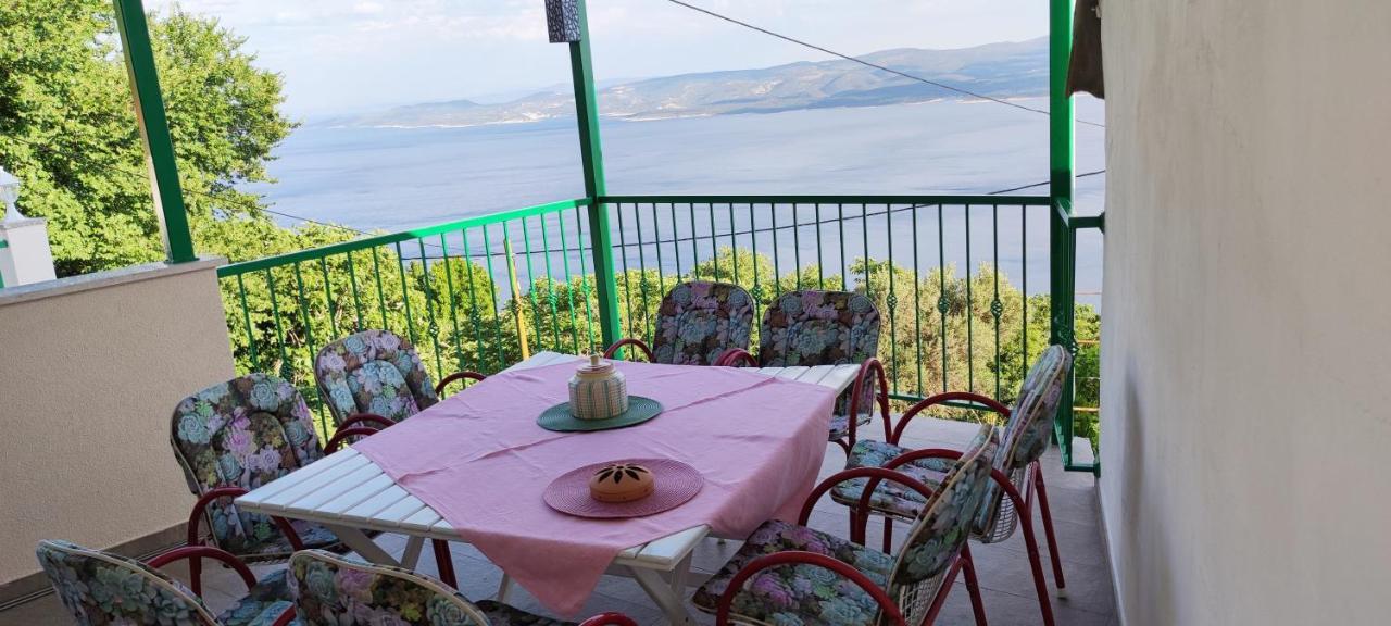 Renovated Old Stone House Apartman Lokva Rogoznica